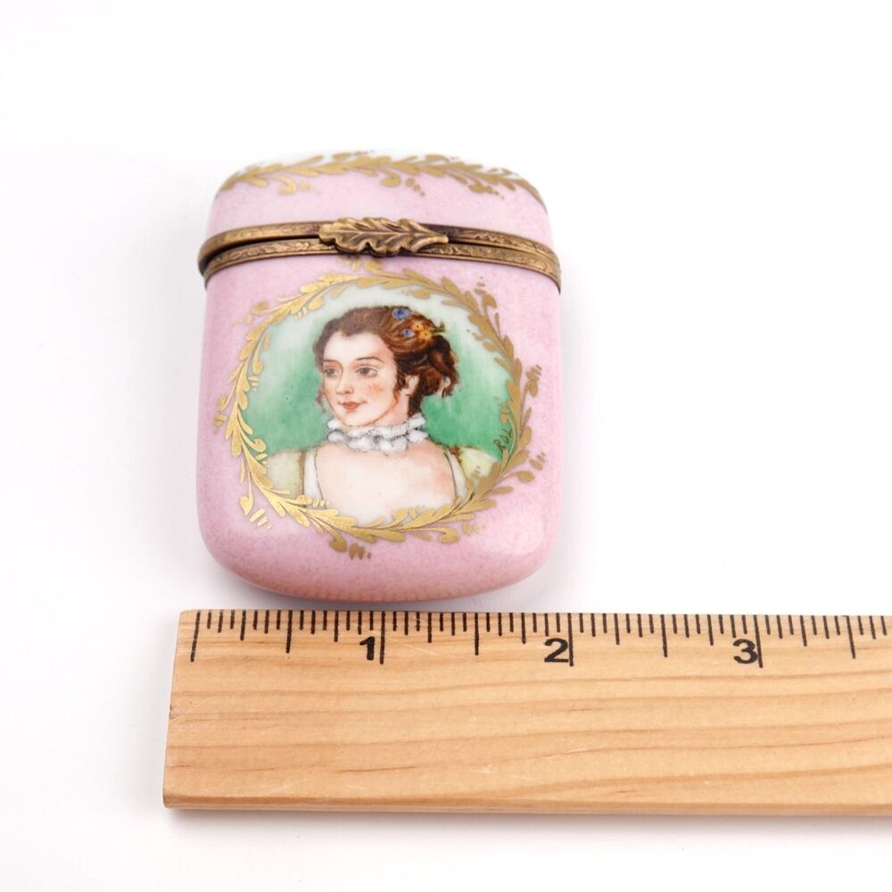 Limoges France Peint Main Lady Portrait Artist Signed Trinket Box RARE - Picture 8 of 16